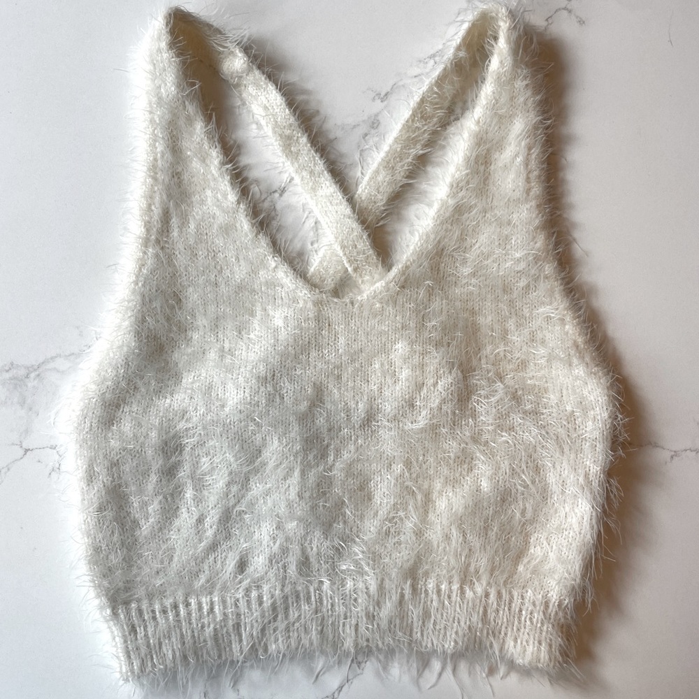 Urban Outfitters Kimchi Blue Sweater Crop Tank - Off White - Medium